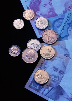 2025年最新版:銀を使った投資戦略とリスク管理完全ガイド